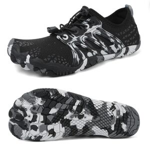 🔴 $42,4.99 🛍 Black and Gray Athletic Shoes Unisex, Women's 9.5